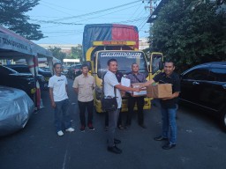 Satreskrim Polres Pelabuhan Tanjung Perak Serahkan Jutaan Batang Rokok Ilegal Ke Bea Cukai