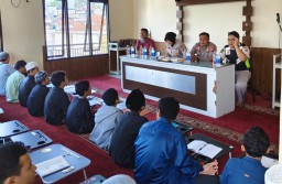 Polresta Malang Kota Sosialisasikan Bahaya LGBT, Ajak Masyarakat Jaga Nilai Moral