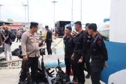 Kapolres Sumenep Lepas Personel BKO Pengamanan Pilkada 2024 di Tiga Wilayah Kepulauan