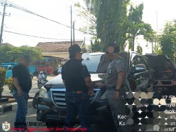 Heboh! Mobil Dinas Satpol PP Pamekasan Nekat Isi Pertalite, Diduga Langgar Aturan