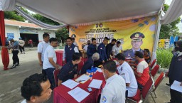Ops Lilin Semeru 2024, Polda Jatim Gelar Tes Urine Pengemudi Bus di Terminal Purabaya*