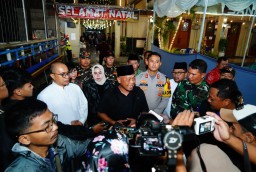 Polres Ponorogo dan Forkopimda Gelar Patroli Pastikan Ibadah Natal Berjalan Aman dan Khidmat