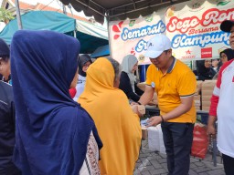 Semarak Sego Rongewu: Ikasdasa Gelar Baksos di Kelurahan Tanjung Perak