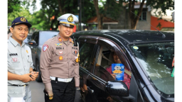 Satlantas Polres Gresik Kampanyekan Keselamatan Berlalu Lintas dalam Ops Semeru 2025