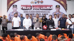 Tiga Pekan Polrestabes Surabaya Berhasil Ungkap 70 Kasus Curanmor, 42 Tersangka Diamankan