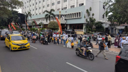 Media Brilian News.id Gelar Bagi-Bagi Takjil dan Buka Puasa Bersama di Hotel Sahid