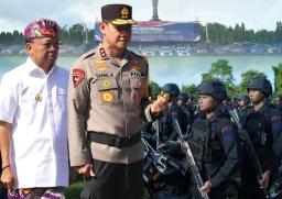POLDA BALI LAKSANAKAN APEL GELAR PASUKAN, TANDA DIMULAINYA OPS KETUPAT AGUNG 2025