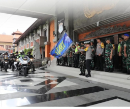 SINERGITAS TNI-POLRI, KAPOLDA BALI DAN PANGDAM IX/UDAYANA PIMPIN PATROLI SKALA BESAR AMANKAN PAWAI OGOH-OGOH